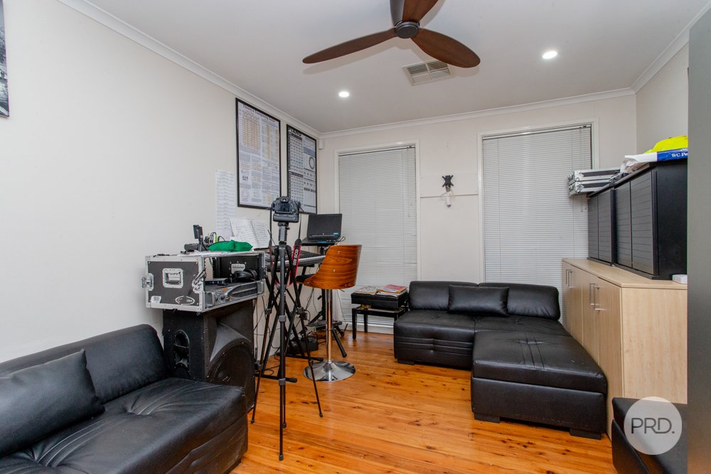 74 Bottlebrush Drive CRANEBROOK 6