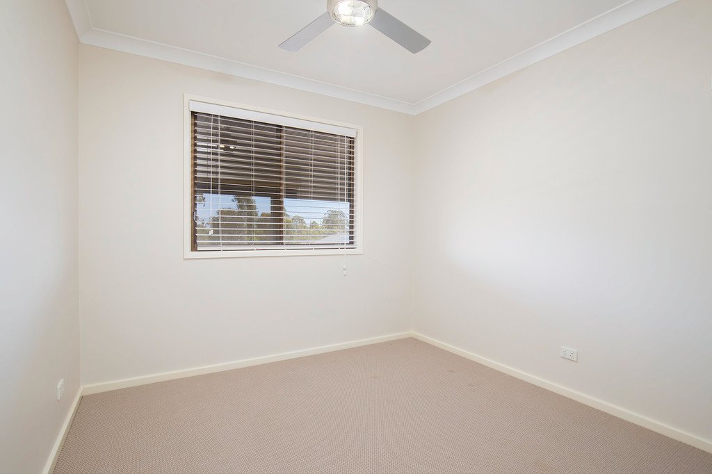 74 Bowden Street HEDDON GRETA 8