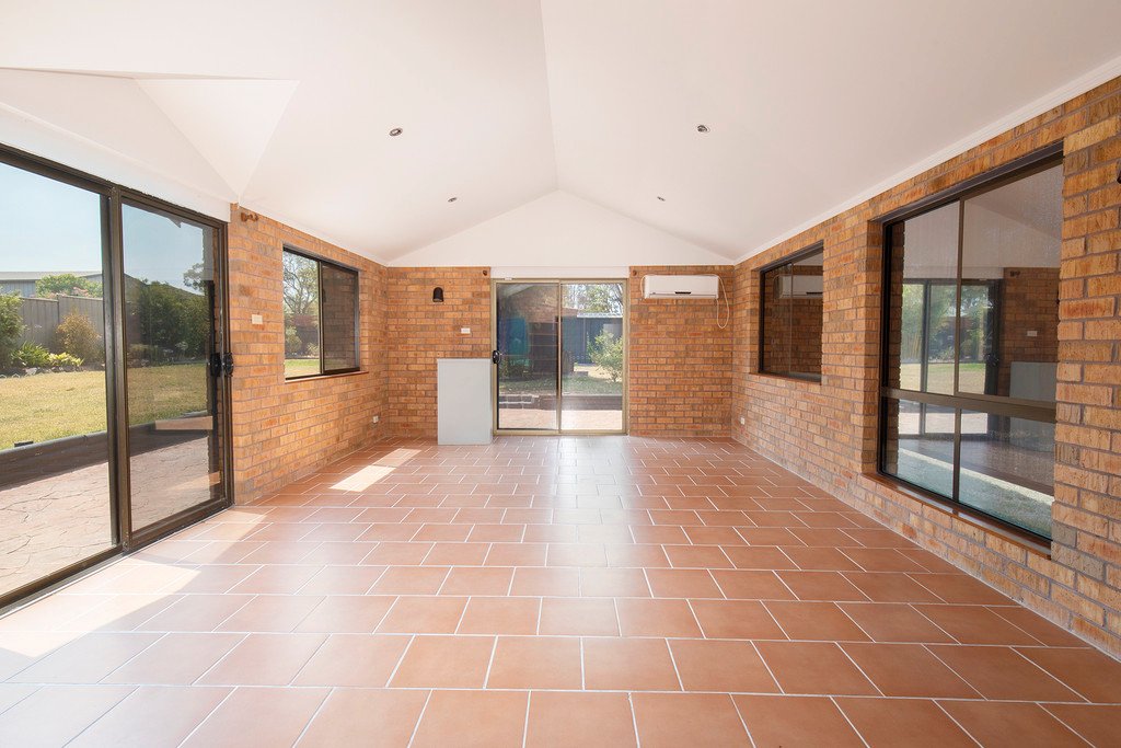 74 Bowden Street HEDDON GRETA 12