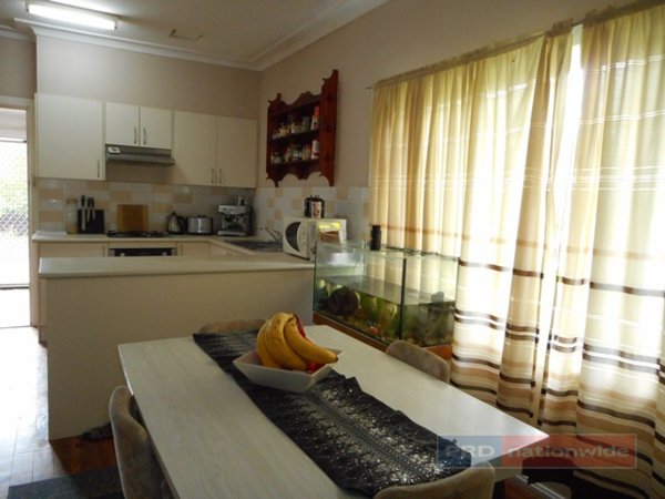 74 Broughton Street TUMUT 2