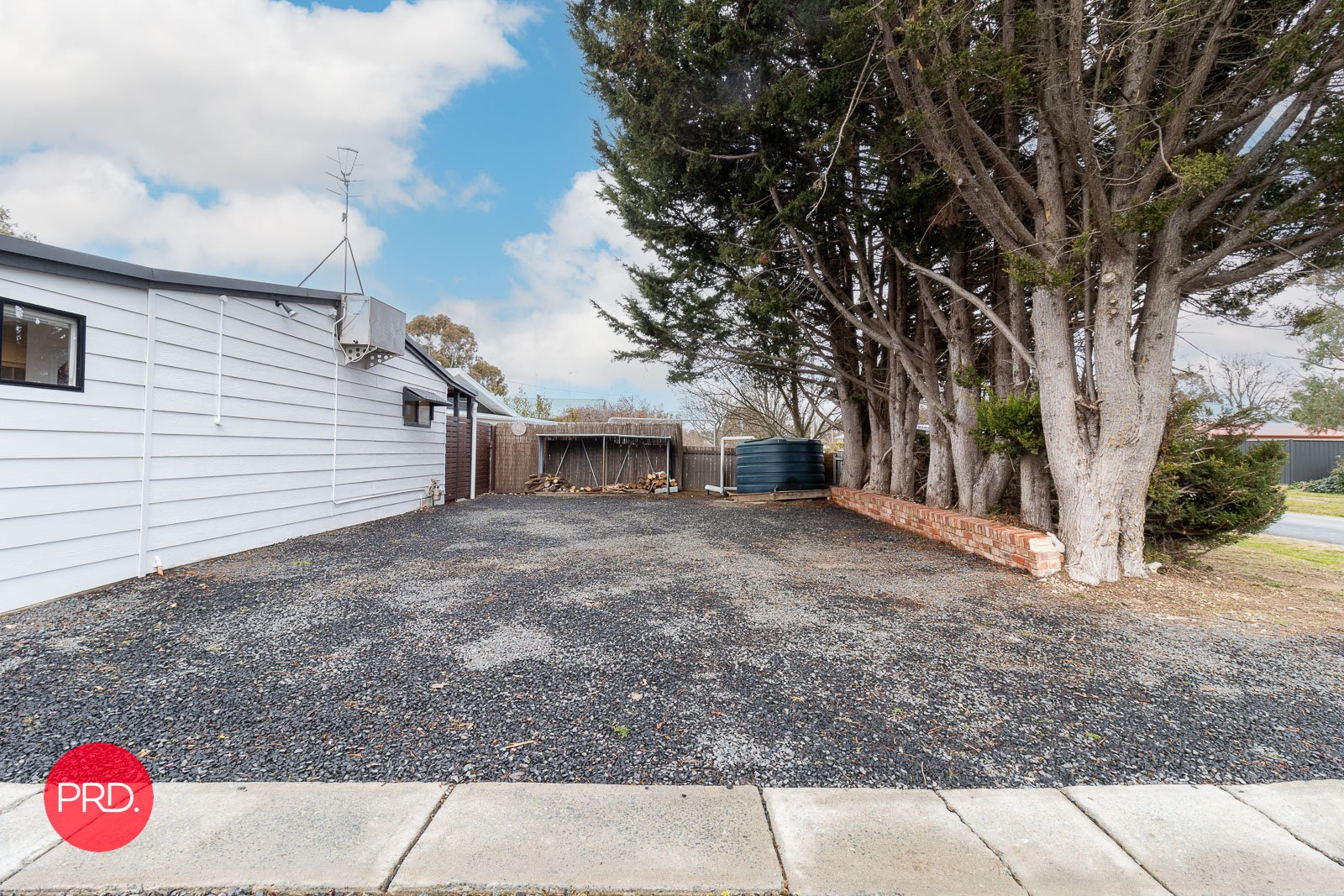 74 Butmaroo Street BUNGENDORE 4