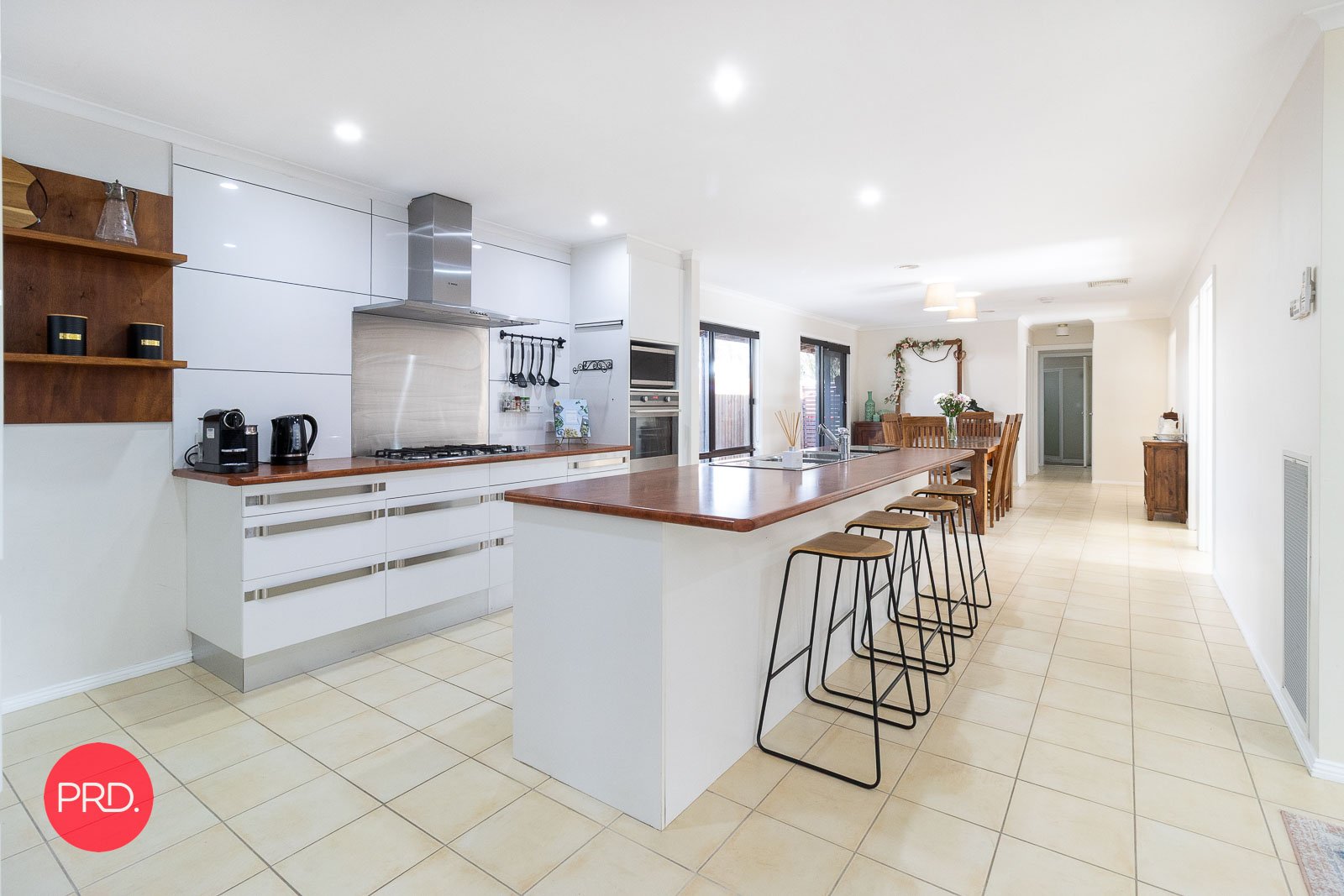 74 Butmaroo Street BUNGENDORE 8