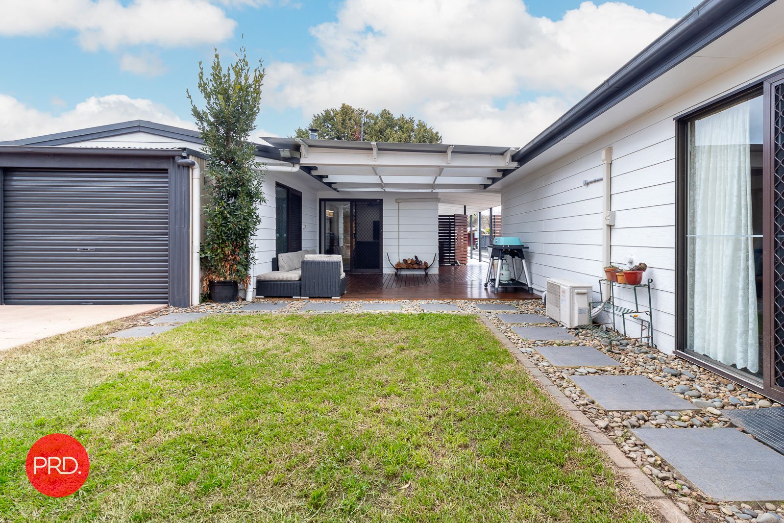 74 Butmaroo Street BUNGENDORE 26