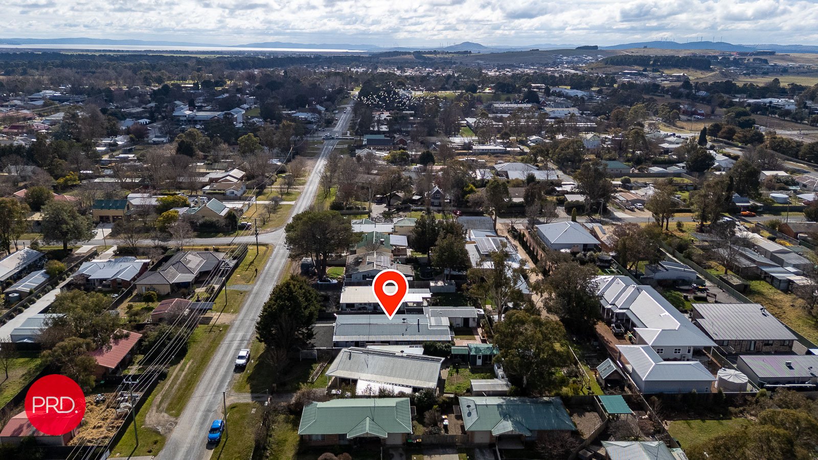 74 Butmaroo Street BUNGENDORE 27