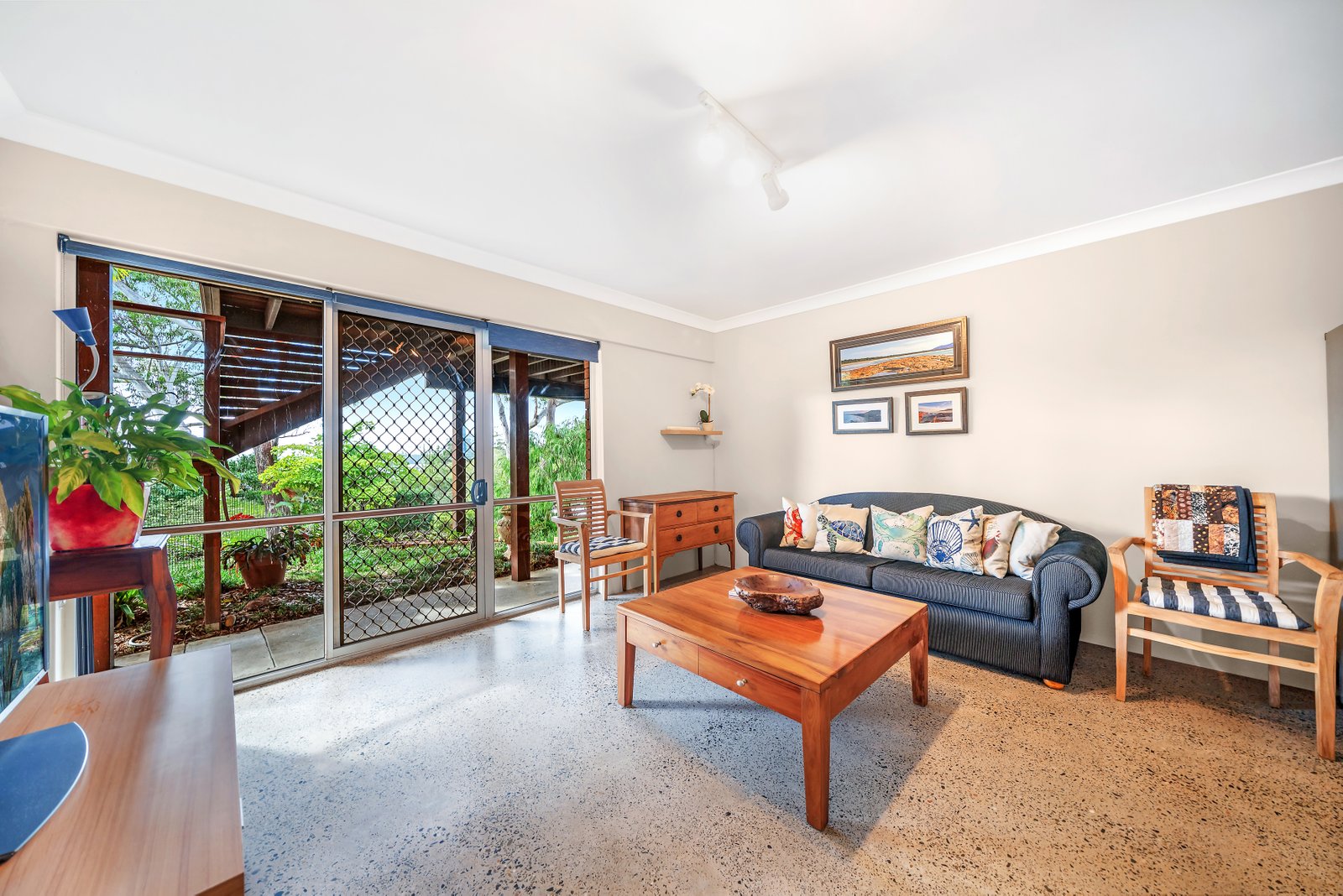 74 Camden Head Road DUNBOGAN 14