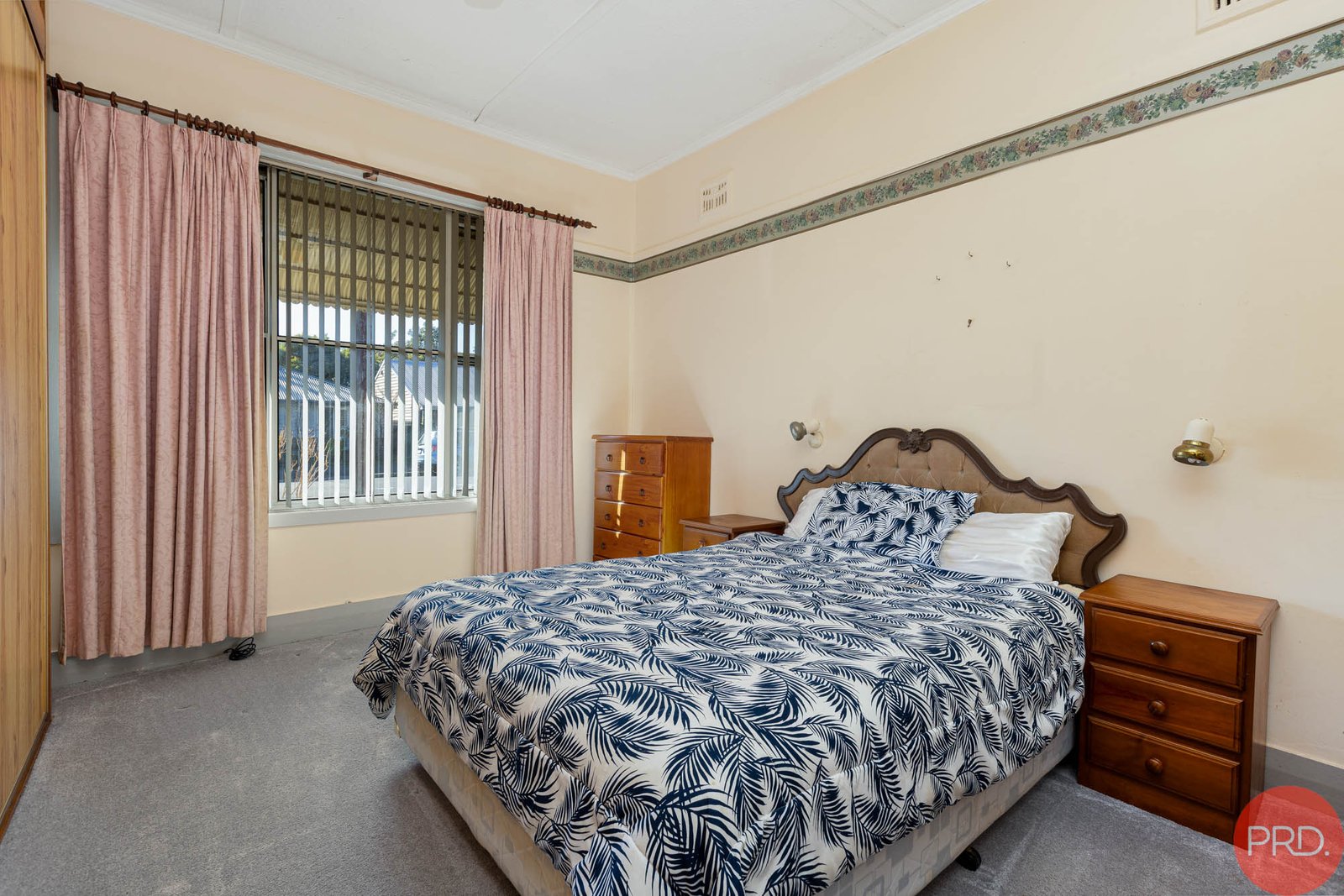 74 Chinchen Street ISLINGTON 18