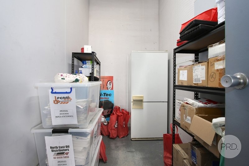 74 Church Street WODONGA 6