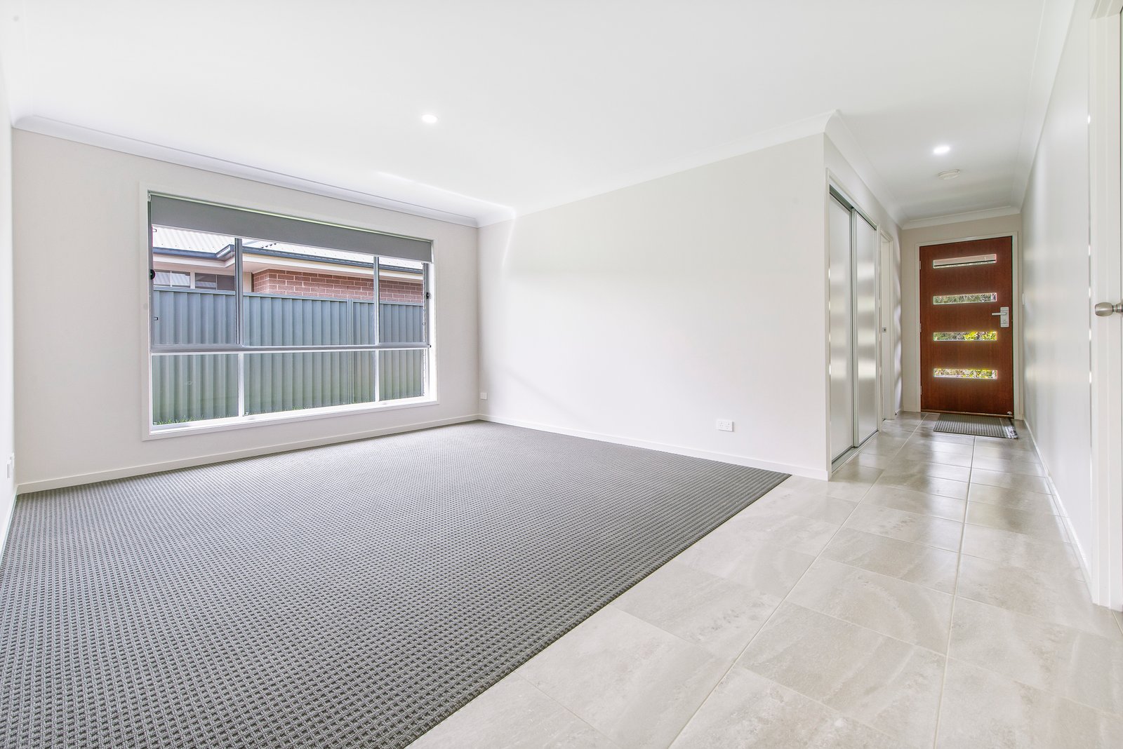 74 Clinton Way Hamlyn Terrace 4