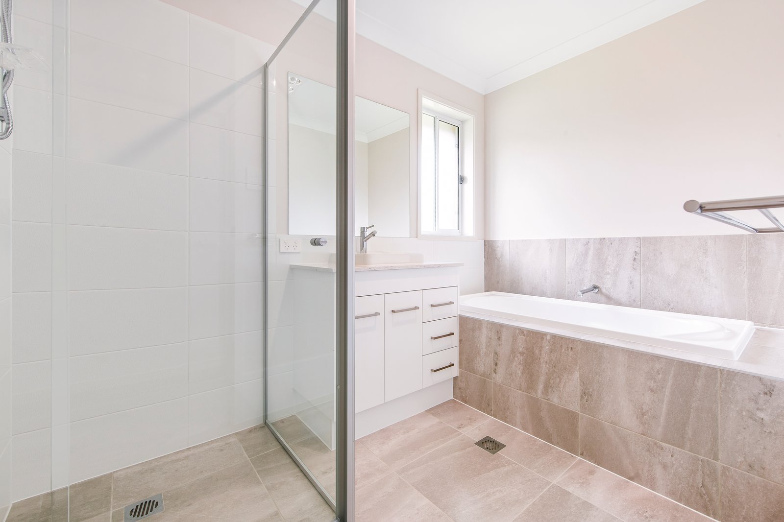 74 Clinton Way Hamlyn Terrace 10