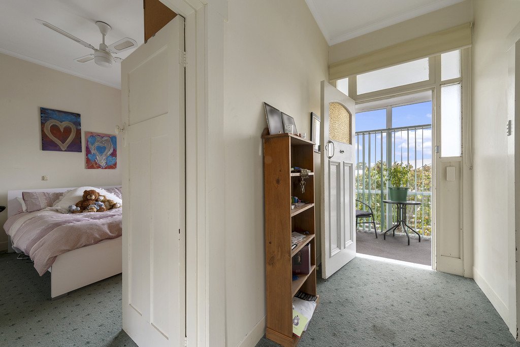 74 Coleman Street MOONAH 11