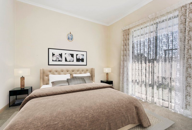 74 Condon Street KENNINGTON 3