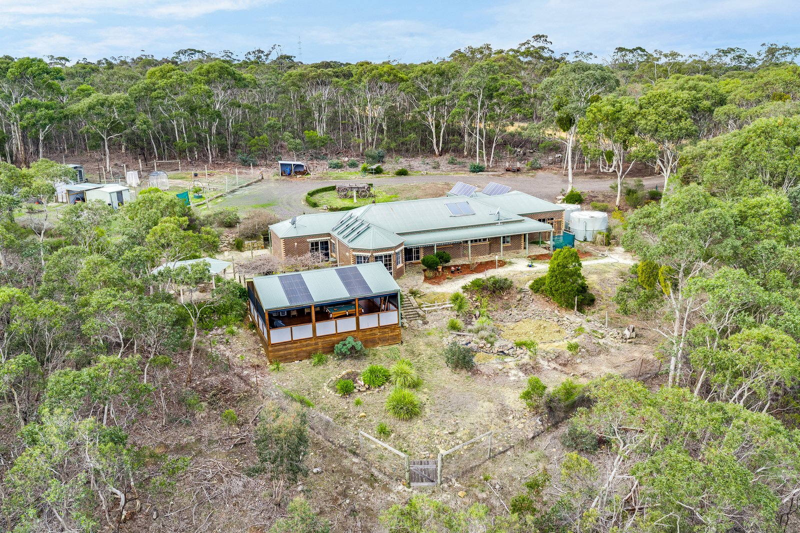 Gallery: 74 Coolebarghurk Road