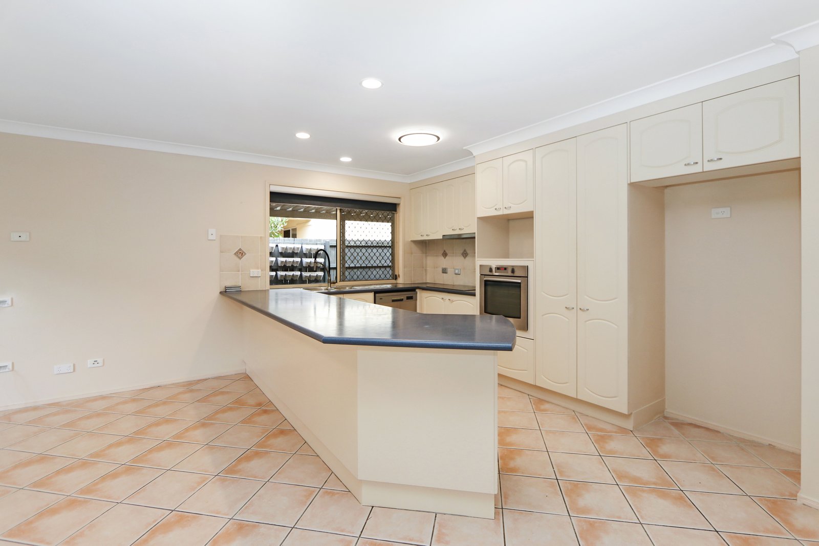 74 Crestwood Drive MOLENDINAR 5