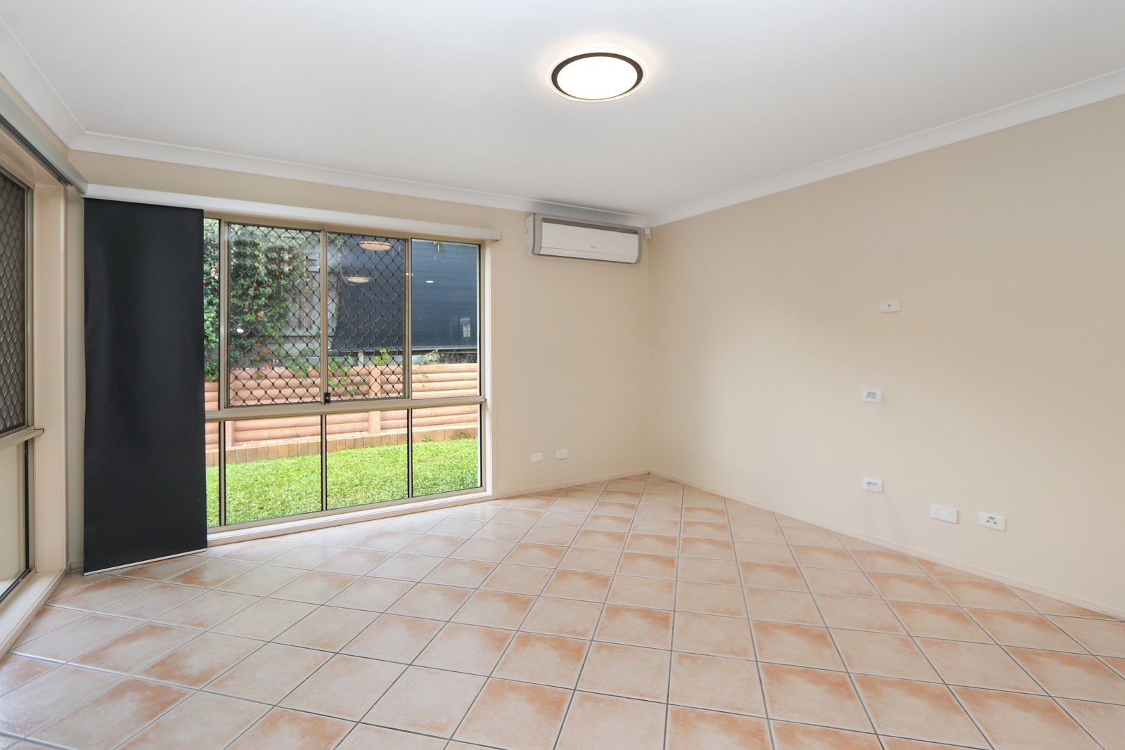 74 Crestwood Drive MOLENDINAR 6