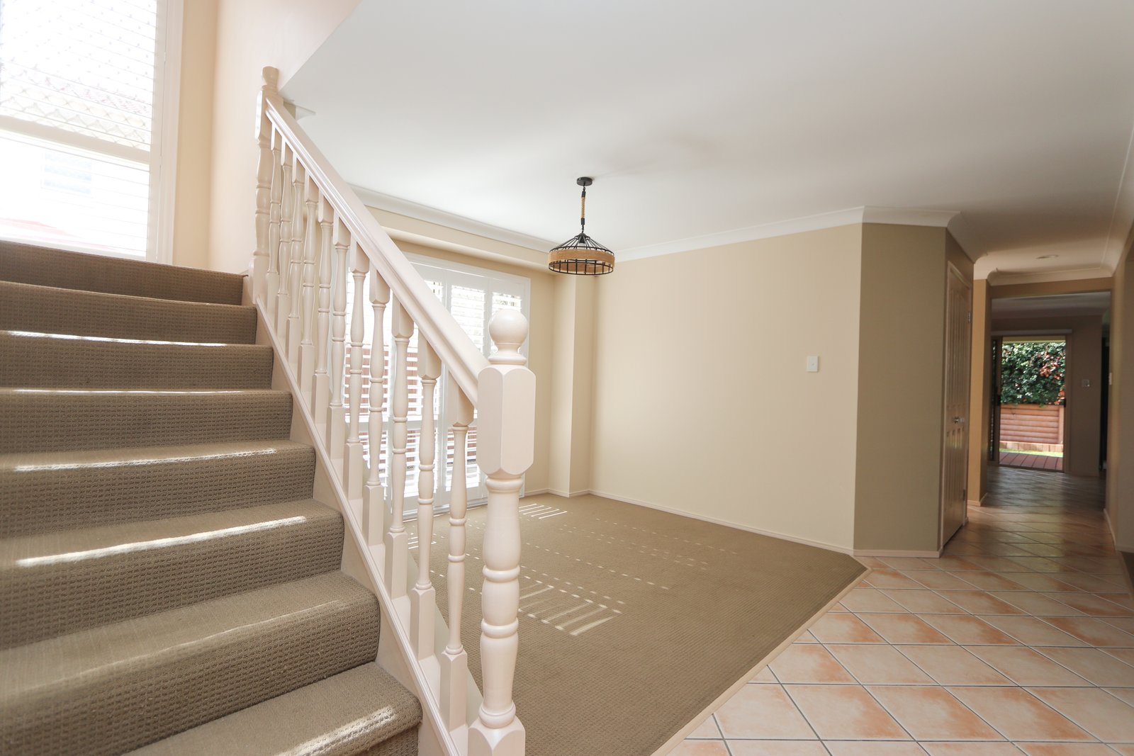 74 Crestwood Drive MOLENDINAR 8