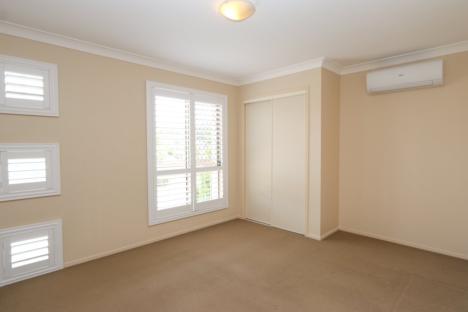 74 Crestwood Drive MOLENDINAR 12