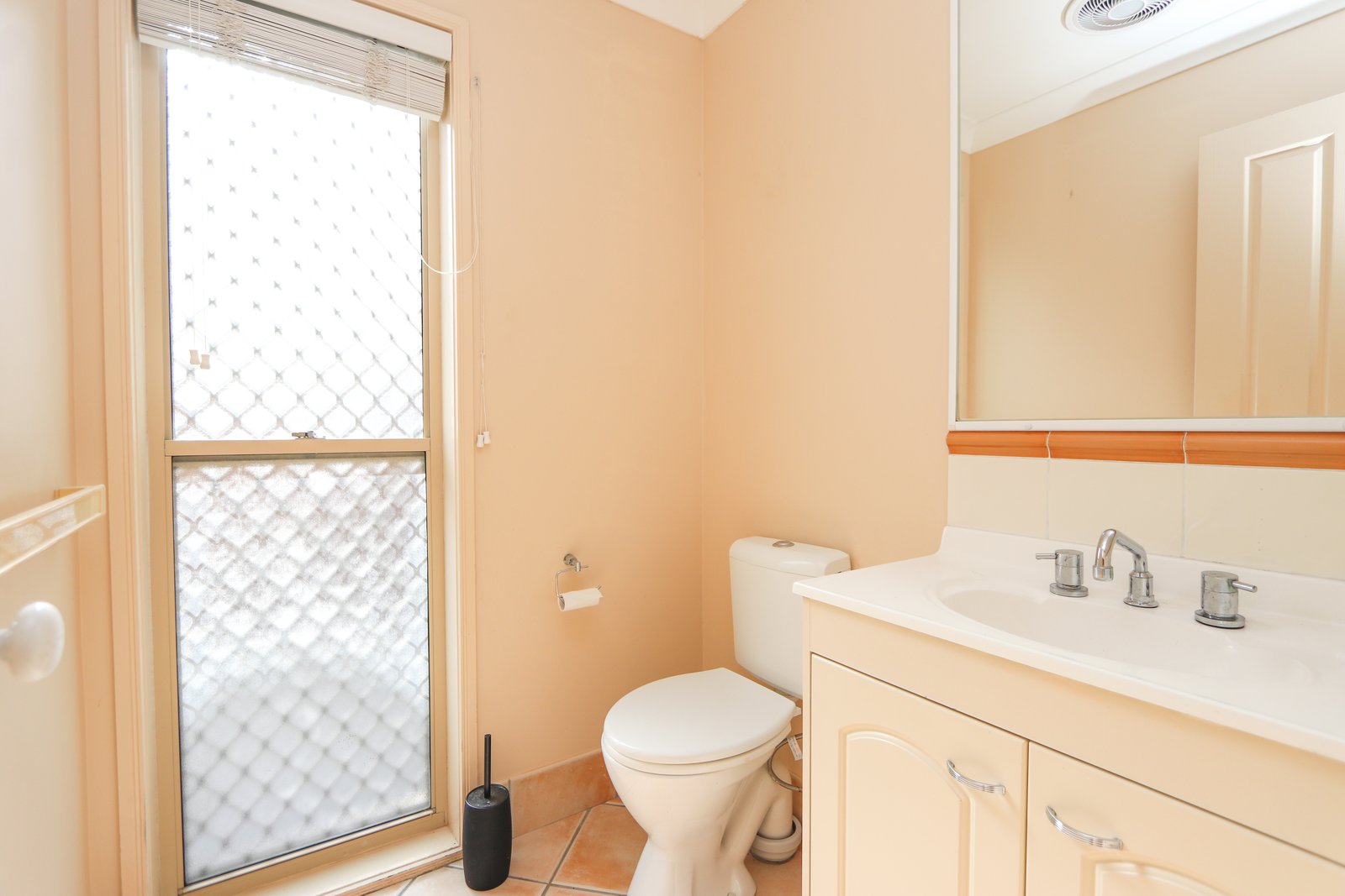 74 Crestwood Drive MOLENDINAR 17