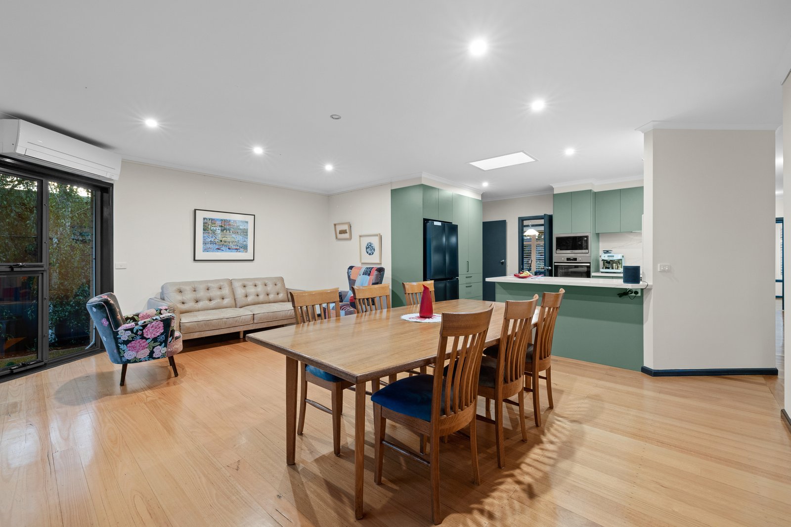 Gallery: 74 Ella Grove