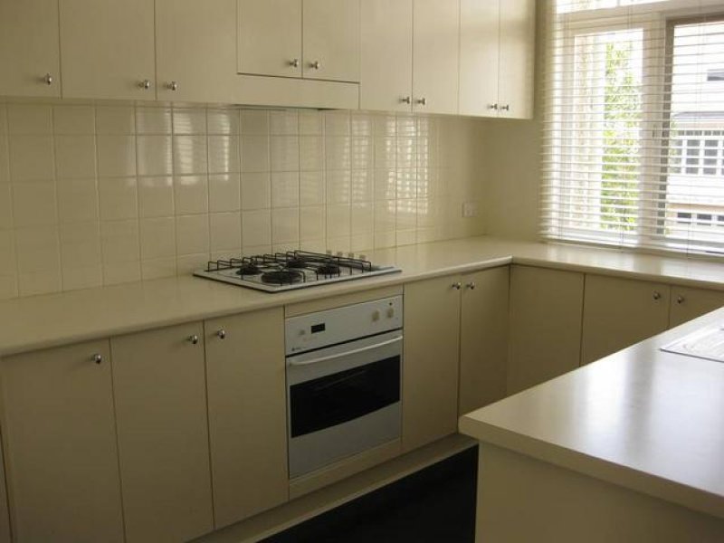 Gallery: 74 Esplanade West