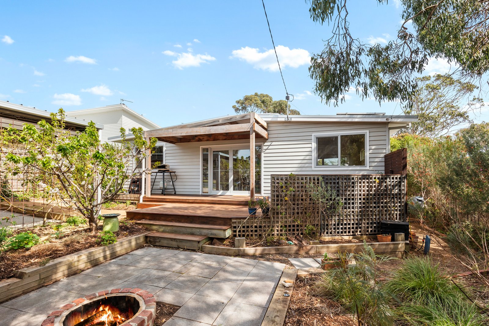 Real Estate and Property in 74 Field Street North, Ocean Grove, VIC