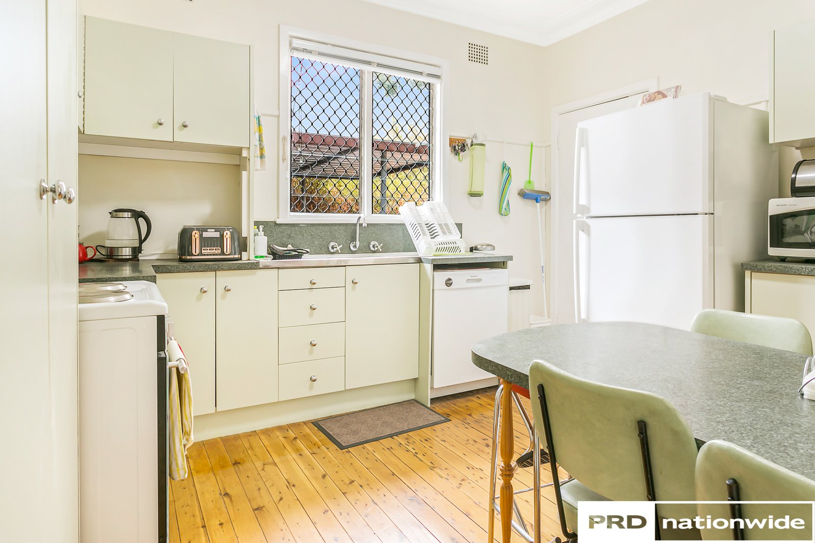 74 Hill Street TAMWORTH 11