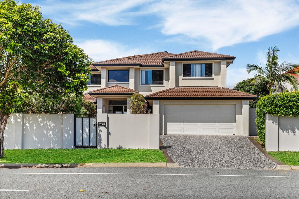 74 Honeyeater Drive BURLEIGH WATERS 6