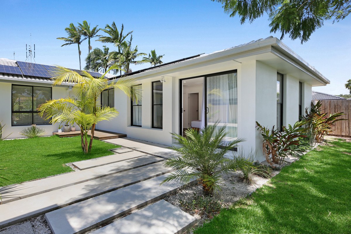 74 Ironbark Street Elanora 27