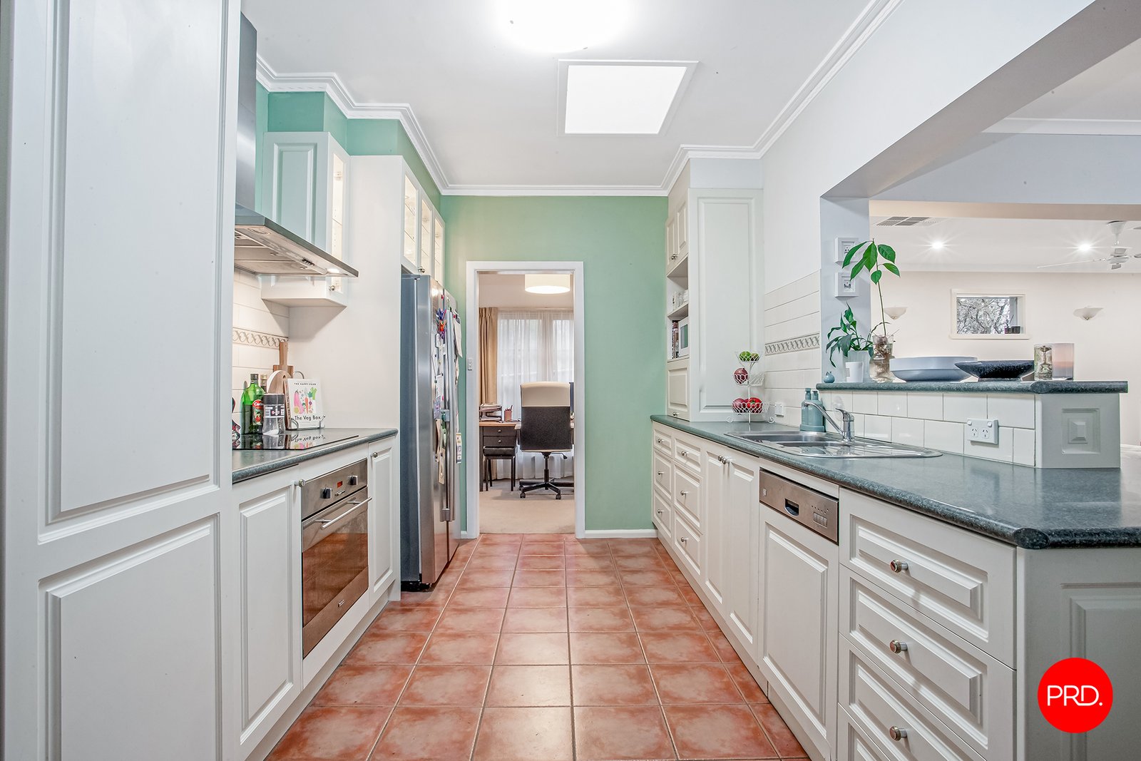 74 Lawson Street SPRING GULLY 3