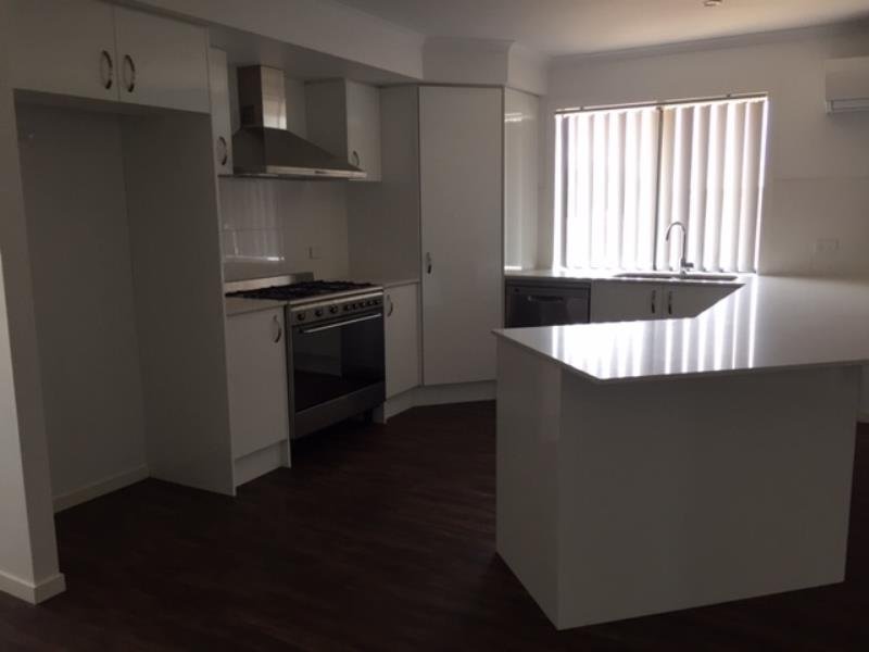 74 Marathon Street TAMWORTH 3