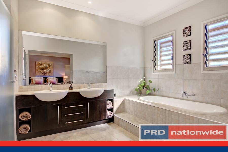 74 Mi Mi Street OATLEY 11