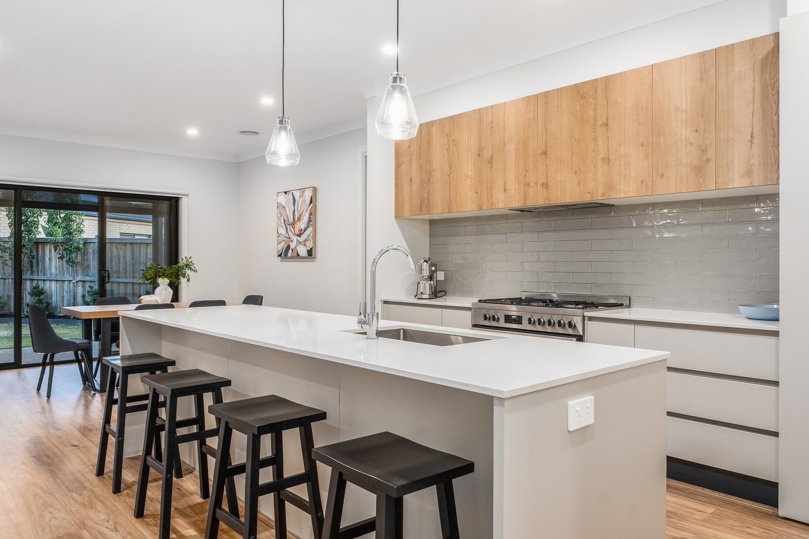 Gallery: 74 Naturaliste Way