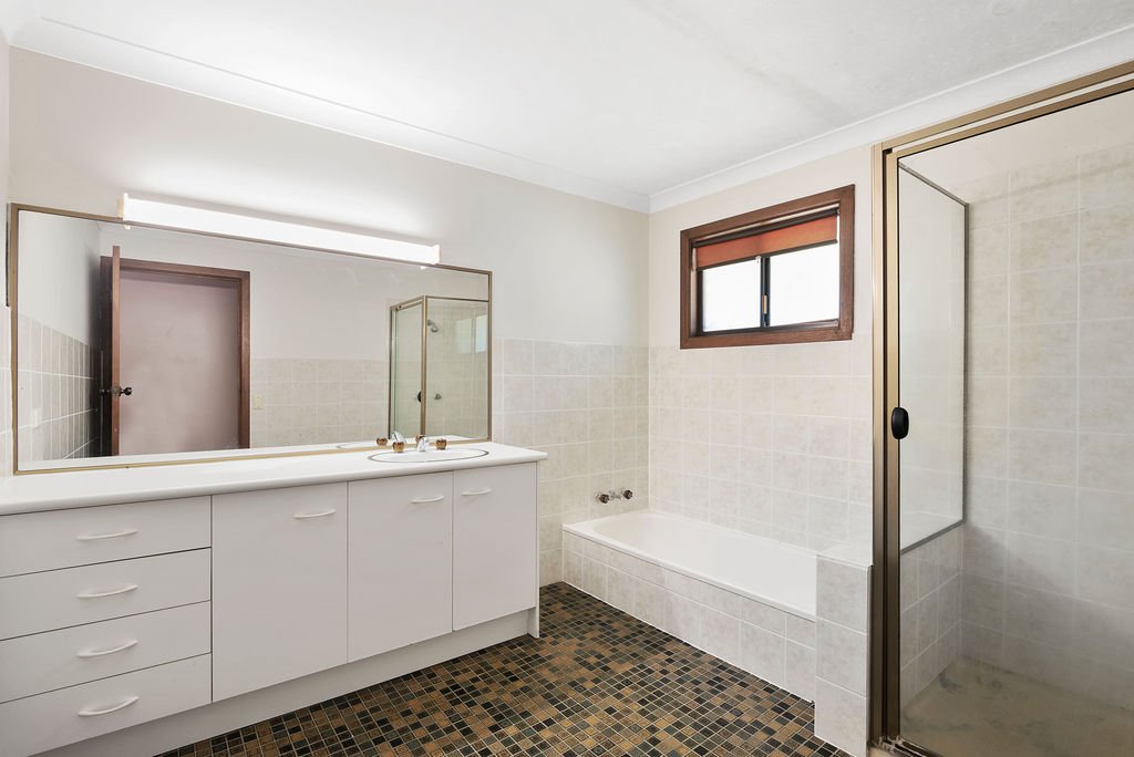 74 Panorama Drive TWEED HEADS WEST 11