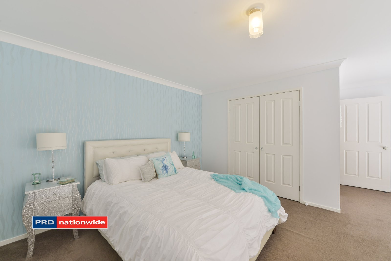 74 Panorama Road TAMWORTH 9