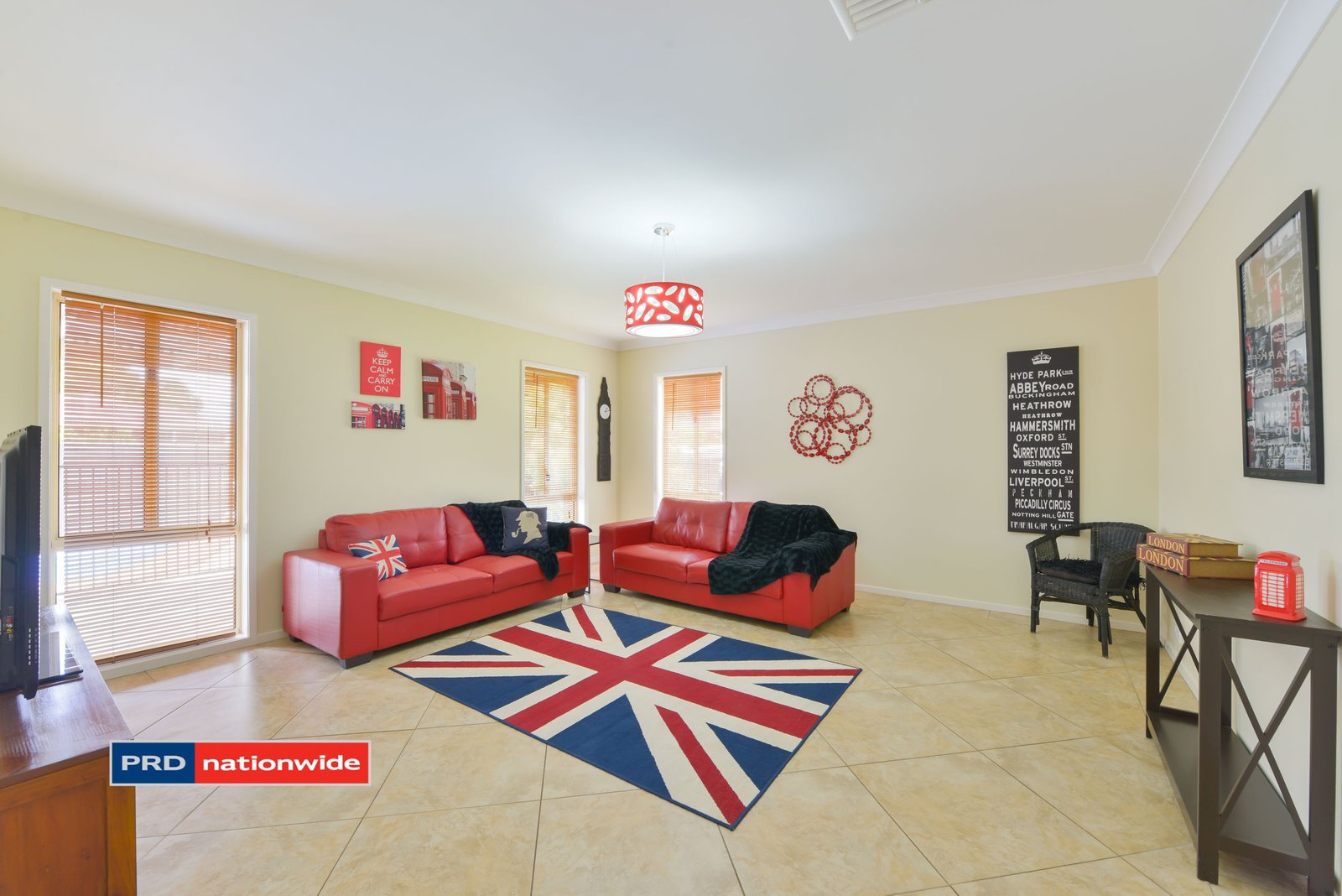 74 Panorama Road TAMWORTH 19