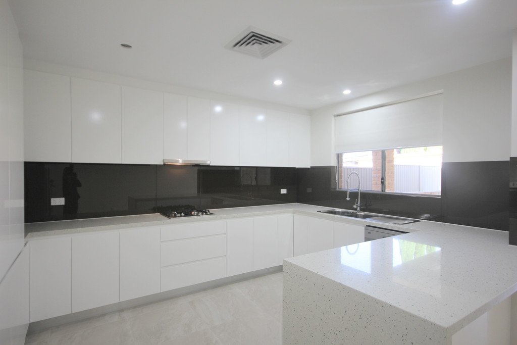 74 Payten Ave  ROSELANDS 4