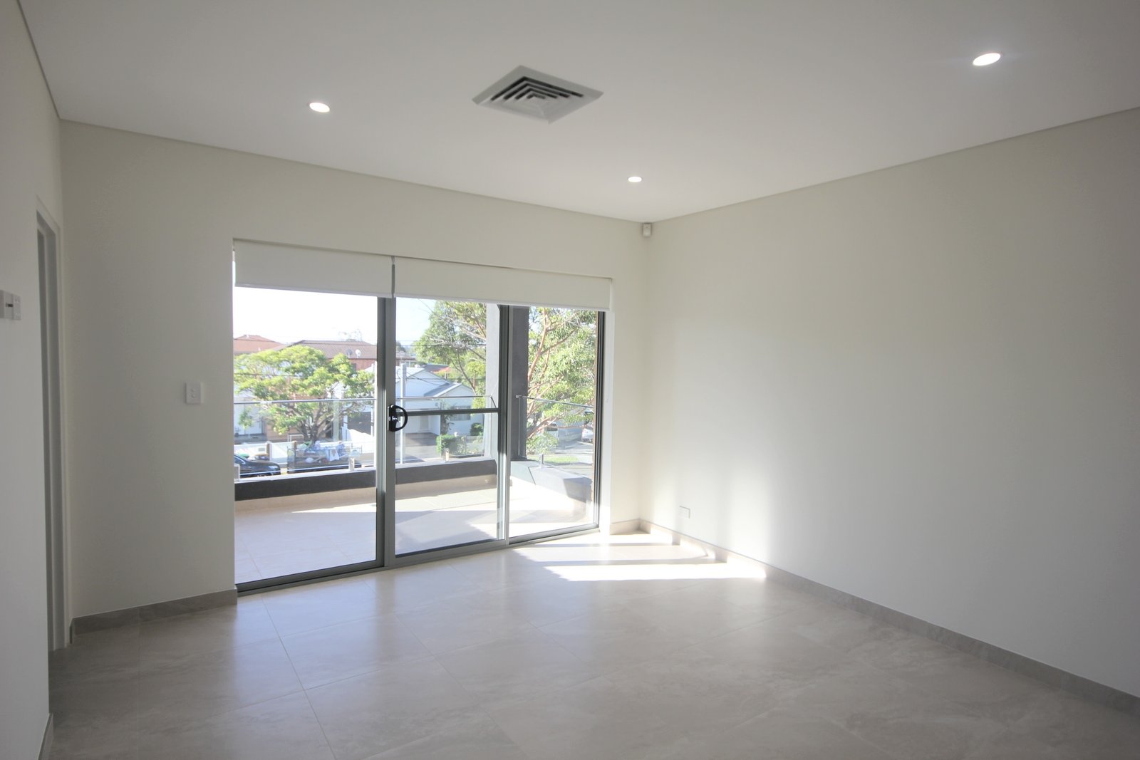 74 Payten Ave  ROSELANDS 13