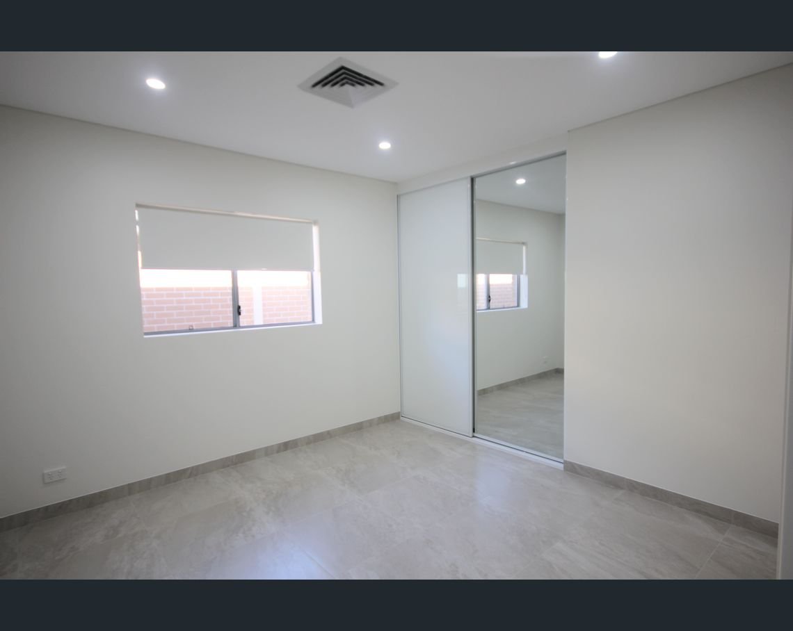 74 Payten Avenue ROSELANDS 8