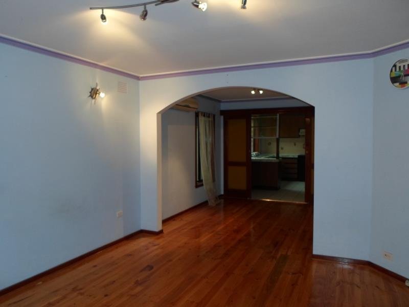Gallery: 74 Pilgrim Street