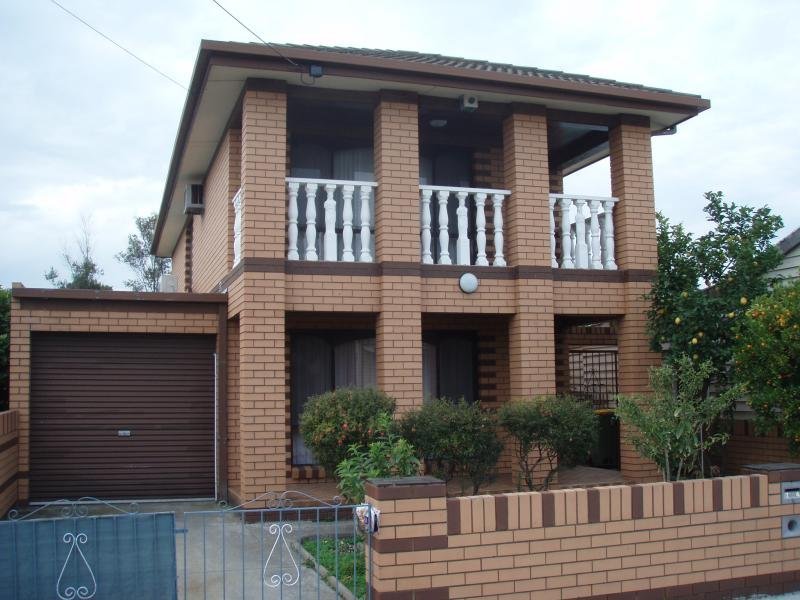 Photos: 74 Pilgrim Street