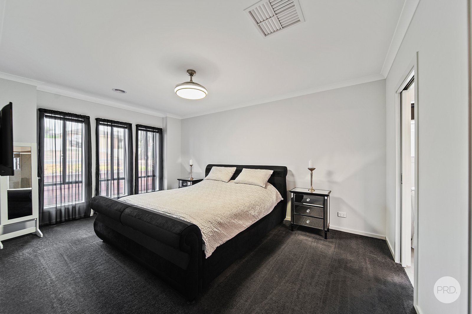 74 Queen Street KANGAROO FLAT 9