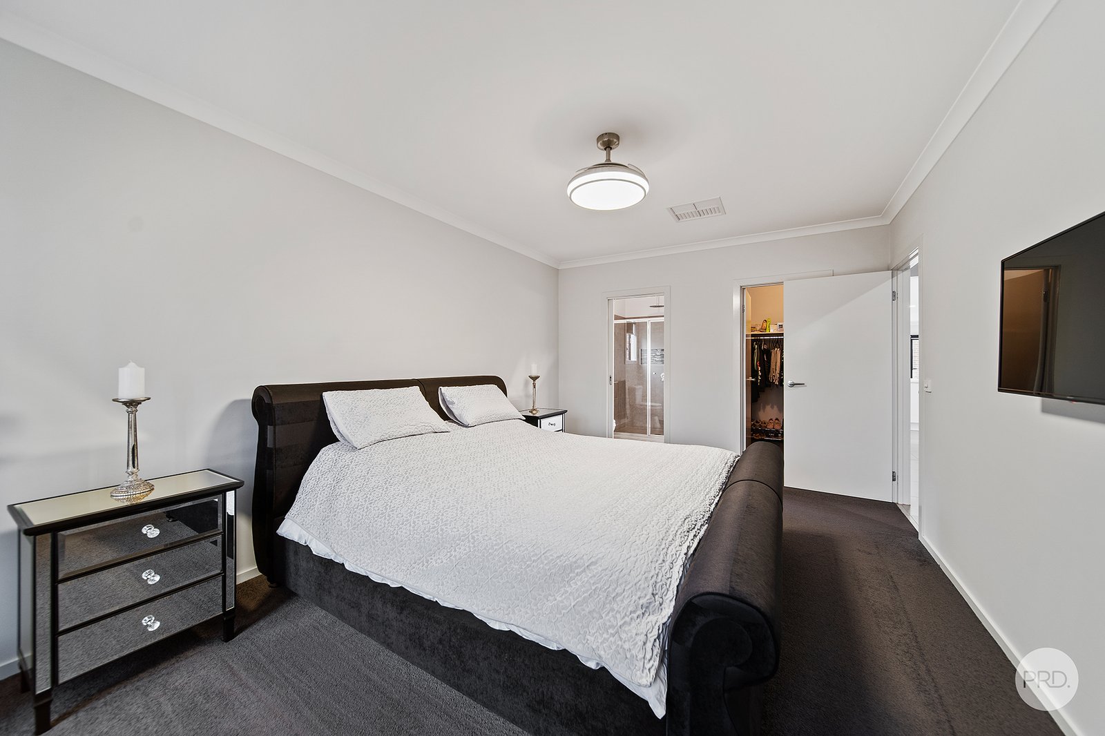 74 Queen Street KANGAROO FLAT 11