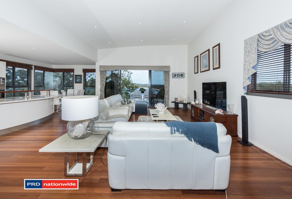 74 Randall Drive (Access via Scott Circuit)  SALAMANDER BAY 8