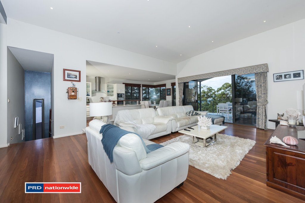 74 Randall Drive (Access via Scott Circuit)  SALAMANDER BAY 10