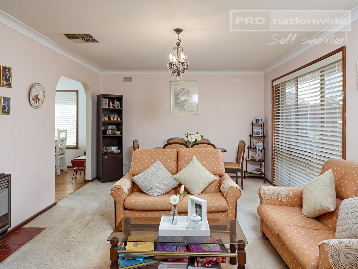 74 Raye Street TOLLAND 5