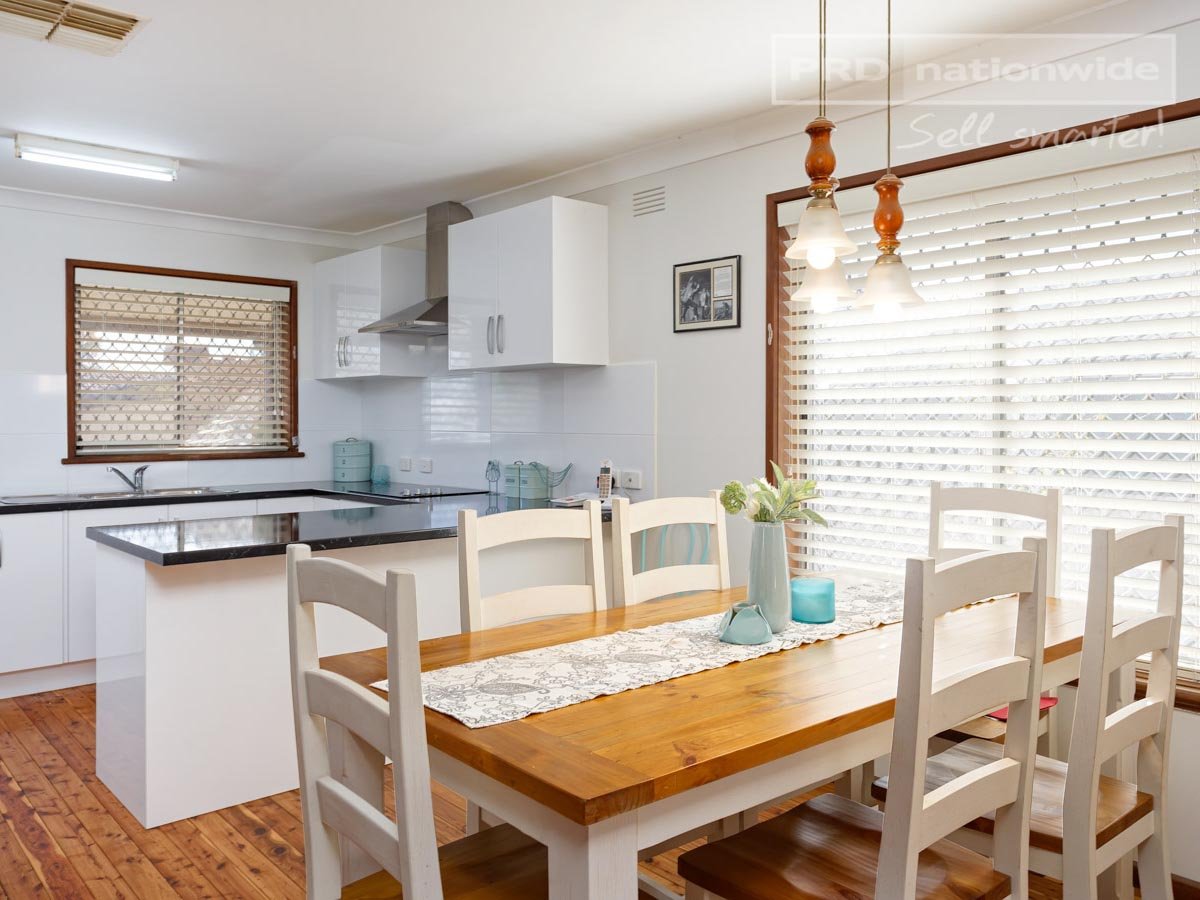 74 Raye Street TOLLAND 7