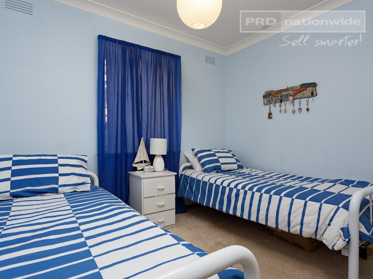 74 Raye Street TOLLAND 10