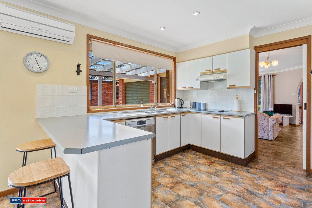 74 Rigney Street SHOAL BAY 9