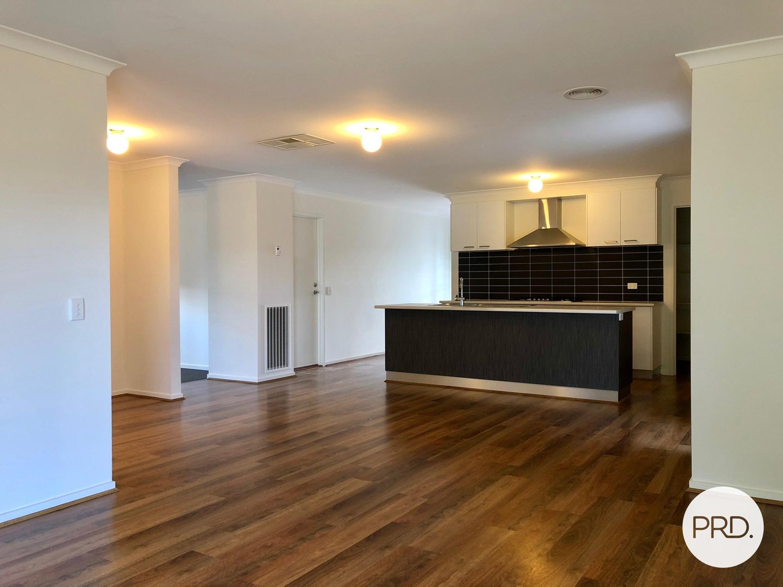 74 Riverboat Drive THURGOONA 4