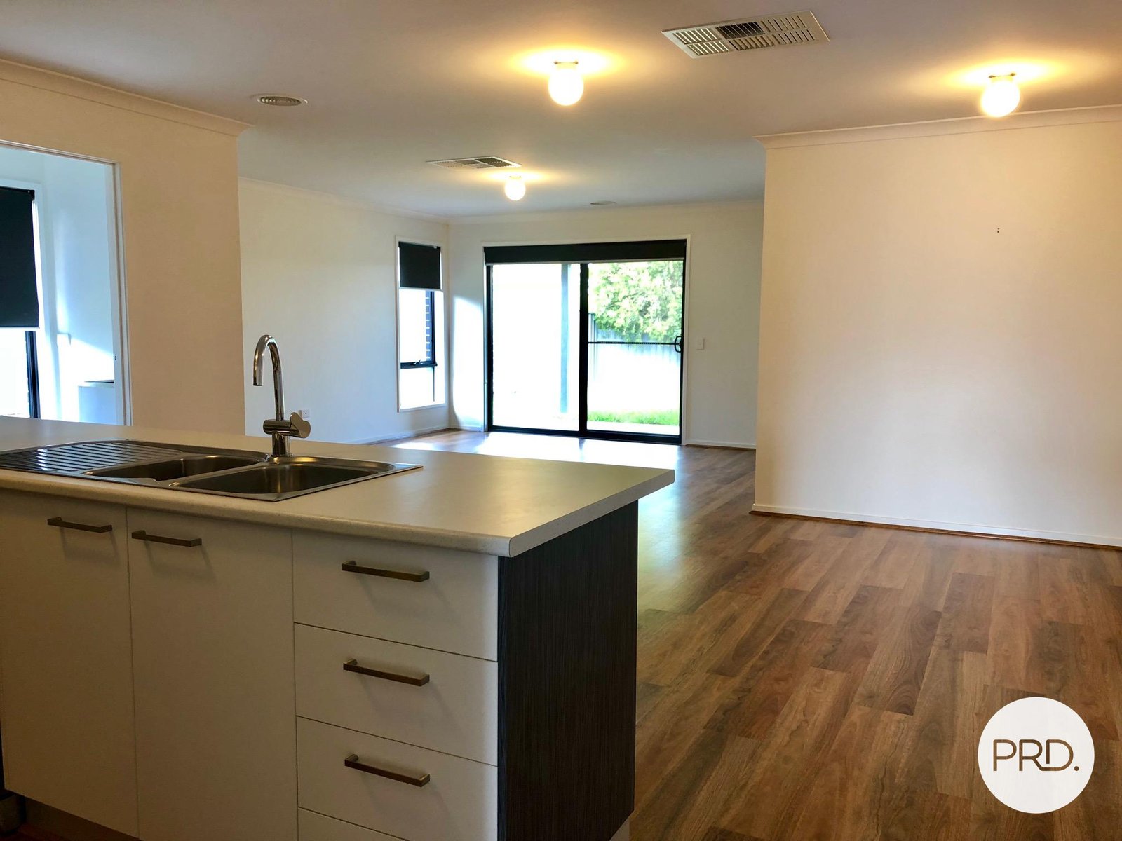 74 Riverboat Drive THURGOONA 5