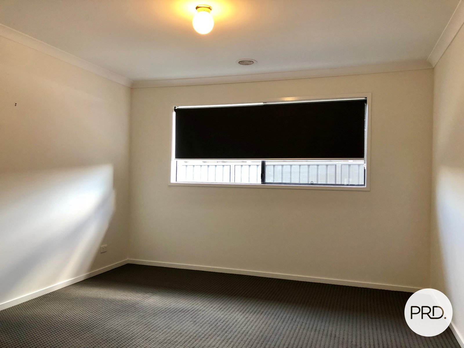 74 Riverboat Drive THURGOONA 8